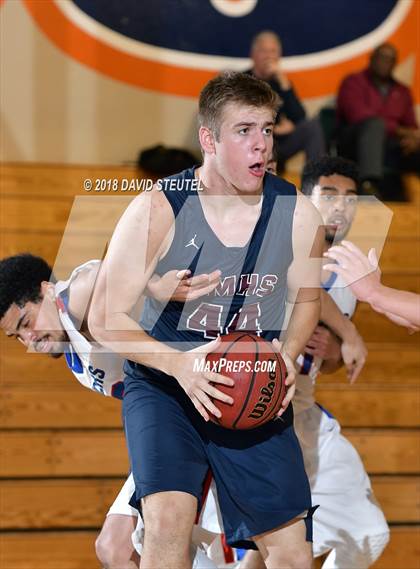 Thumbnail 2 in Union Mine vs. East Union (Running with the Pack) photogallery.
