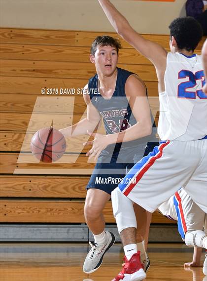 Thumbnail 1 in Union Mine vs. East Union (Running with the Pack) photogallery.