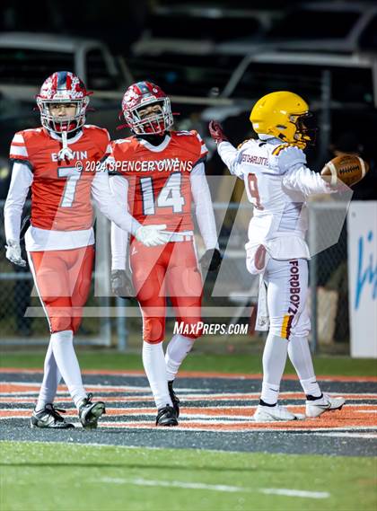 Thumbnail 2 in West Charlotte @ Erwin (NCHSAA 3A Round 3) photogallery.
