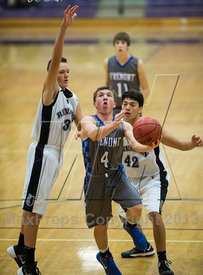 Thumbnail 3 in Fremont @ Riverton photogallery.