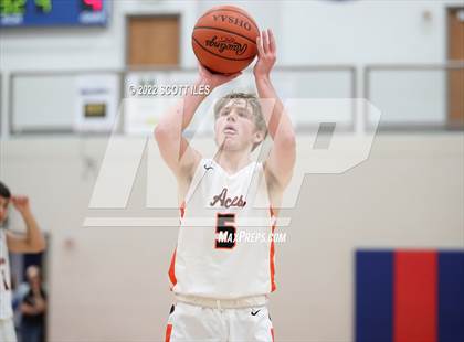 Thumbnail 2 in Amanda-Clearcreek vs. Westfall photogallery.