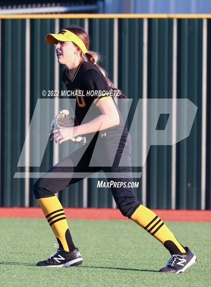 Thumbnail 1 in Denison @ Lovejoy photogallery.