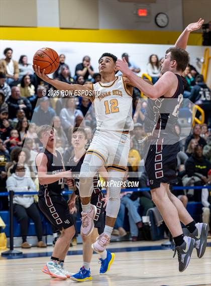 Thumbnail 2 in Bridgehampton vs St. Pius (NYSPHSAA. Section XI Class D Championship) photogallery.