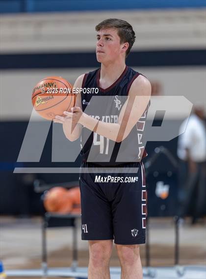 Thumbnail 2 in Bridgehampton vs St. Pius (NYSPHSAA. Section XI Class D Championship) photogallery.