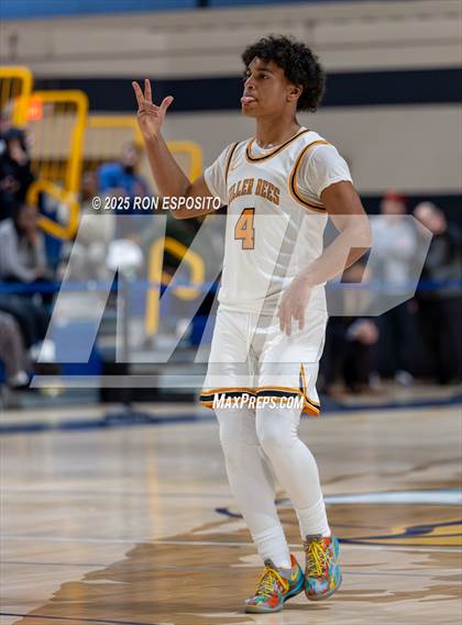 Thumbnail 1 in Bridgehampton vs St. Pius (NYSPHSAA. Section XI Class D Championship) photogallery.