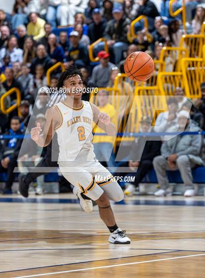 Thumbnail 2 in Bridgehampton vs St. Pius (NYSPHSAA. Section XI Class D Championship) photogallery.