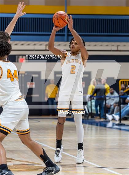 Thumbnail 1 in Bridgehampton vs St. Pius (NYSPHSAA. Section XI Class D Championship) photogallery.