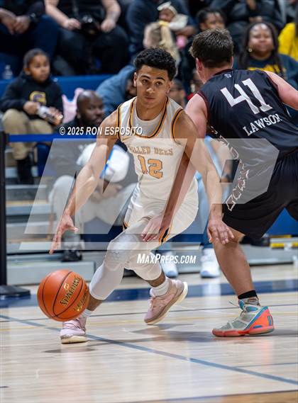 Thumbnail 3 in Bridgehampton vs St. Pius (NYSPHSAA. Section XI Class D Championship) photogallery.