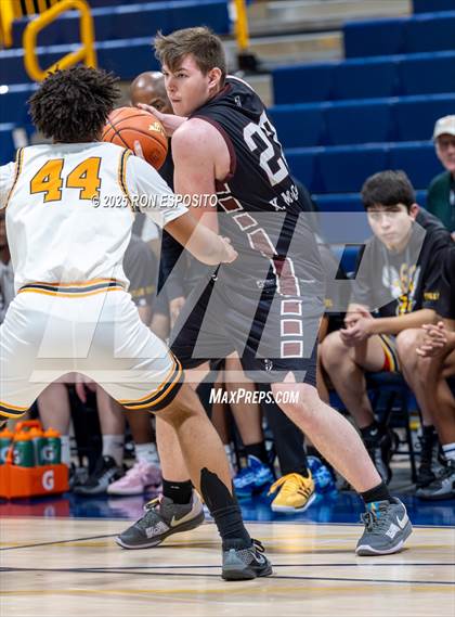 Thumbnail 1 in Bridgehampton vs St. Pius (NYSPHSAA. Section XI Class D Championship) photogallery.