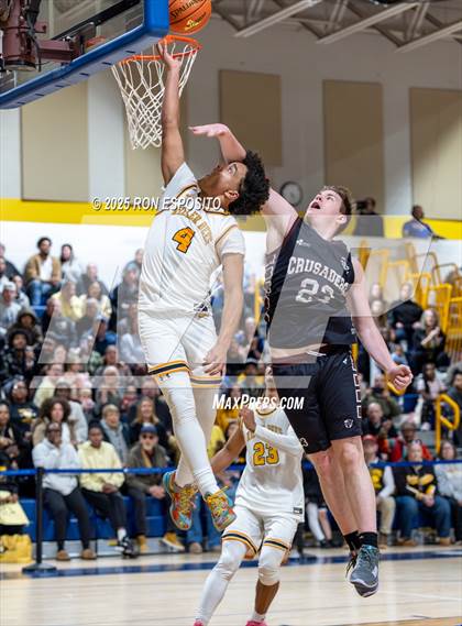 Thumbnail 3 in Bridgehampton vs St. Pius (NYSPHSAA. Section XI Class D Championship) photogallery.