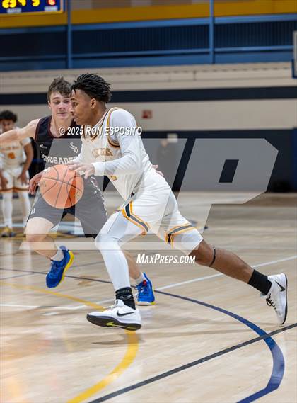 Thumbnail 1 in Bridgehampton vs St. Pius (NYSPHSAA. Section XI Class D Championship) photogallery.