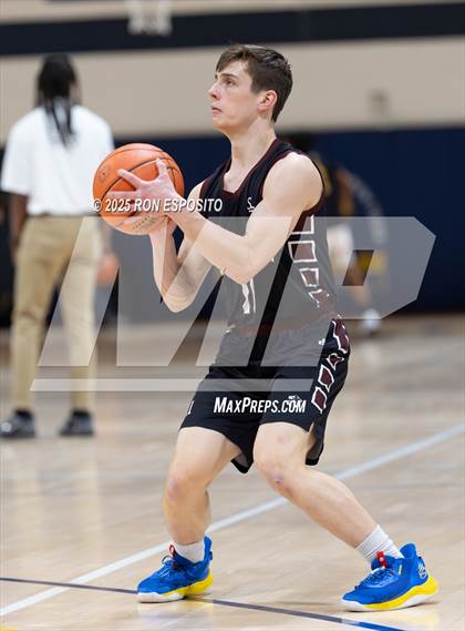 Thumbnail 1 in Bridgehampton vs St. Pius (NYSPHSAA. Section XI Class D Championship) photogallery.