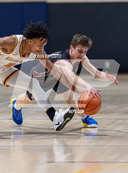 Thumbnail 2 in Bridgehampton vs St. Pius (NYSPHSAA. Section XI Class D Championship) photogallery.