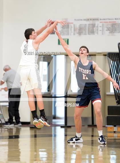 Thumbnail 3 in Tesoro @ Tustin (Tustin Holiday Classic) photogallery.