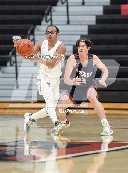 Thumbnail 3 in Tesoro @ Tustin (Tustin Holiday Classic) photogallery.
