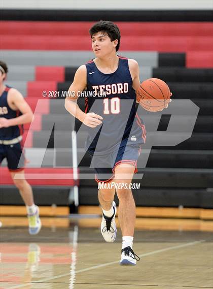 Thumbnail 3 in Tesoro @ Tustin (Tustin Holiday Classic) photogallery.