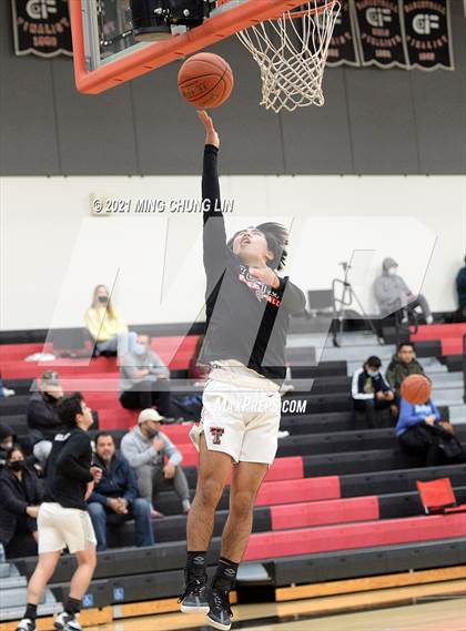 Thumbnail 3 in Tesoro @ Tustin (Tustin Holiday Classic) photogallery.