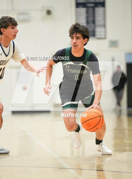 Thumbnail 1 in Summit @ Evergreen photogallery.