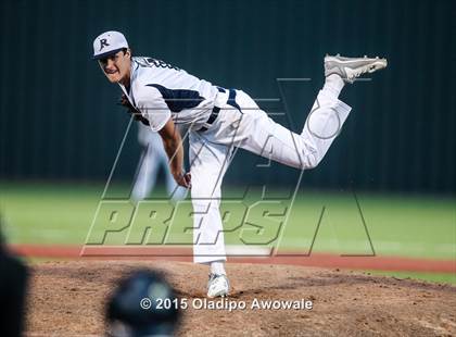 Thumbnail 2 in Dallas Jesuit vs Oak Ridge (UIL 6A Regional Final) photogallery.