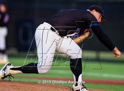 Thumbnail 3 in Dallas Jesuit vs Oak Ridge (UIL 6A Regional Final) photogallery.