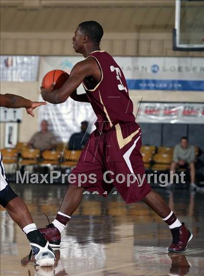 Thumbnail 2 in Melrose vs Riverside (City of Palms Classic) photogallery.