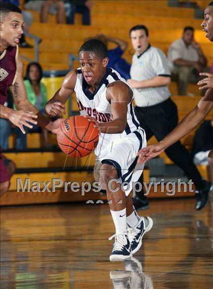 Thumbnail 1 in Melrose vs Riverside (City of Palms Classic) photogallery.