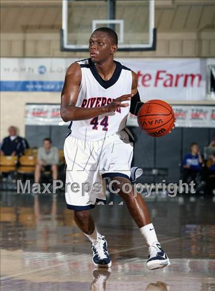 Thumbnail 3 in Melrose vs Riverside (City of Palms Classic) photogallery.