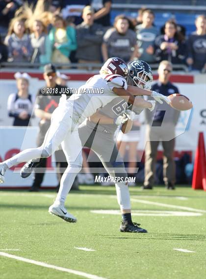 Thumbnail 1 in Greenwood vs. Benton (AAA 6A Final) photogallery.