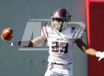 Thumbnail 1 in Greenwood vs. Benton (AAA 6A Final) photogallery.