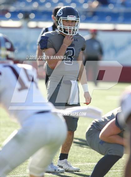 Thumbnail 1 in Greenwood vs. Benton (AAA 6A Final) photogallery.
