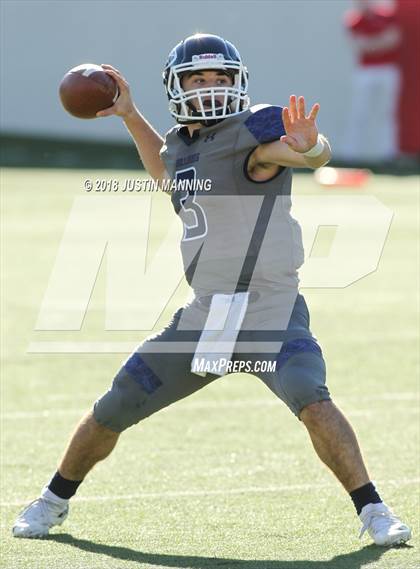 Thumbnail 2 in Greenwood vs. Benton (AAA 6A Final) photogallery.