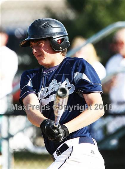 Thumbnail 2 in Saint Marks vs Episcopal photogallery.