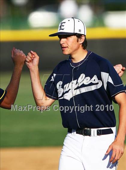 Thumbnail 3 in Saint Marks vs Episcopal photogallery.