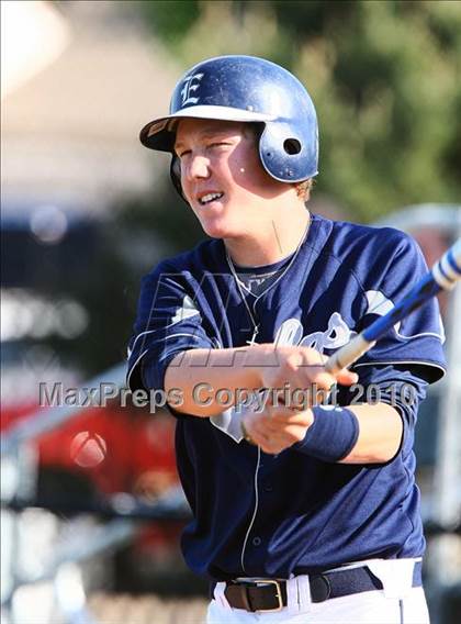 Thumbnail 3 in Saint Marks vs Episcopal photogallery.