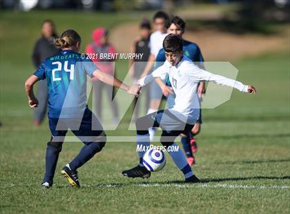 Thumbnail 2 in Arrupe Jesuit @ The Academy photogallery.