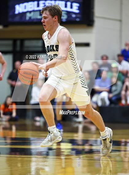 Thumbnail 2 in Westfield vs Carmel (IHSAA 4A Sectional Playoff) photogallery.