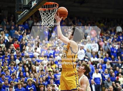 Thumbnail 3 in Westfield vs Carmel (IHSAA 4A Sectional Playoff) photogallery.