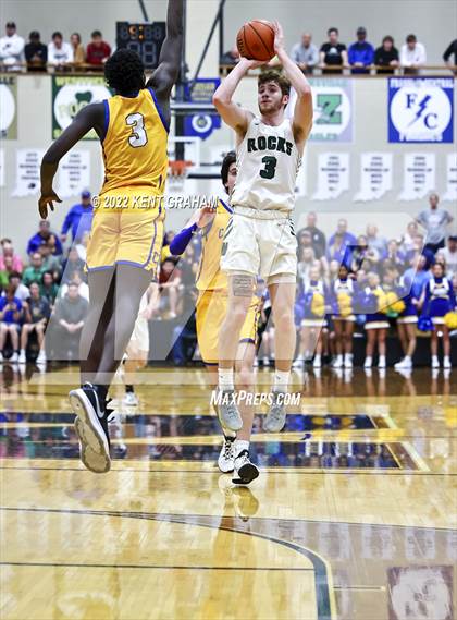Thumbnail 3 in Westfield vs Carmel (IHSAA 4A Sectional Playoff) photogallery.