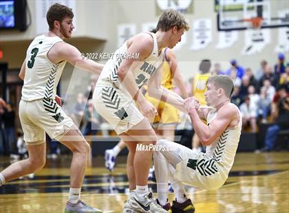 Thumbnail 1 in Westfield vs Carmel (IHSAA 4A Sectional Playoff) photogallery.