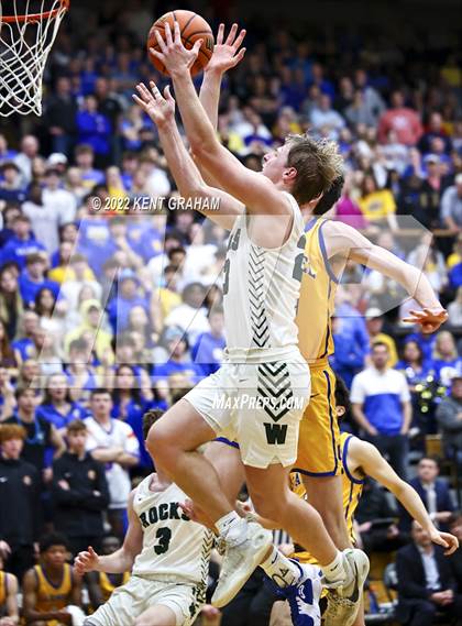 Thumbnail 1 in Westfield vs Carmel (IHSAA 4A Sectional Playoff) photogallery.