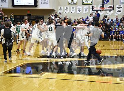 Thumbnail 3 in Westfield vs Carmel (IHSAA 4A Sectional Playoff) photogallery.