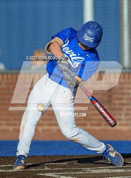 Thumbnail 1 in Gallatin @ Lebanon photogallery.