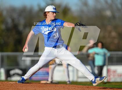 Thumbnail 3 in Gallatin @ Lebanon photogallery.