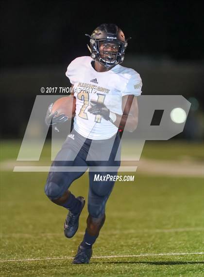Thumbnail 2 in Pleasant Grove vs. Tatum (UIL 4A-2 Region II Bi-District Playoff) photogallery.