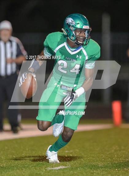 Thumbnail 2 in Pleasant Grove vs. Tatum (UIL 4A-2 Region II Bi-District Playoff) photogallery.