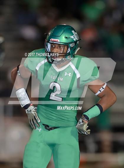 Thumbnail 1 in Pleasant Grove vs. Tatum (UIL 4A-2 Region II Bi-District Playoff) photogallery.