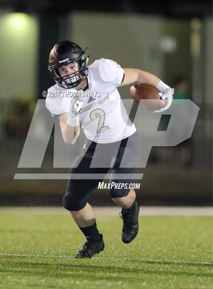 Thumbnail 3 in Pleasant Grove vs. Tatum (UIL 4A-2 Region II Bi-District Playoff) photogallery.