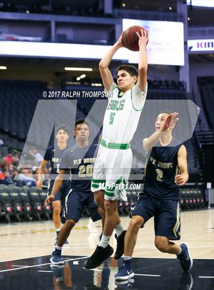 Thumbnail 2 in Elk Grove vs. El Camino (@ Golden 1 Center) photogallery.