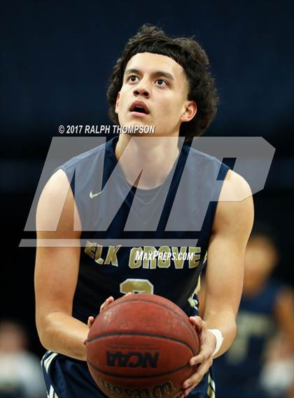 Thumbnail 2 in Elk Grove vs. El Camino (@ Golden 1 Center) photogallery.