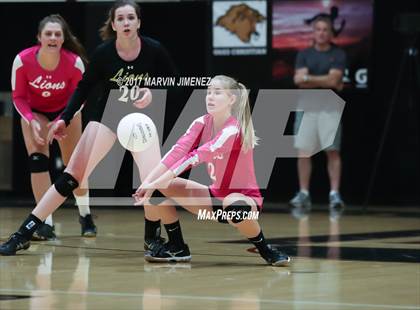 Thumbnail 3 in Oaks Christian vs. Newbury Park photogallery.